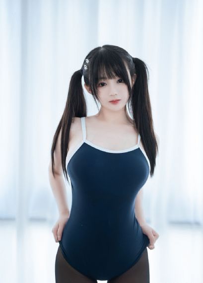 厨房里边做饭边啪啪爱爱av小说_在线观看免费版